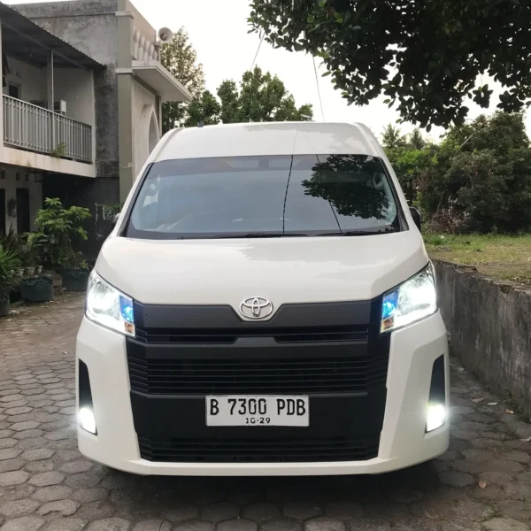 armada travel hiace trvl.co.id (3)_cropped_processed_by_imagy Travel Semarang Jogja Door to Door